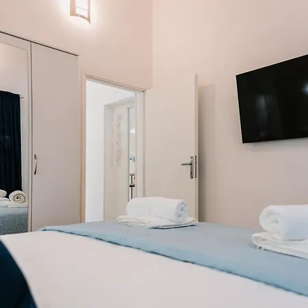 Adam Apartment *